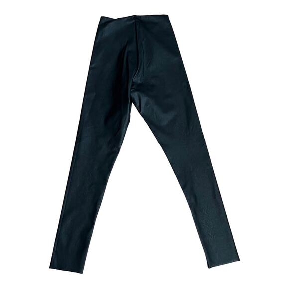 Commando Black Faux Leather Raw Hem Leggings Size M - Picture 5 of 14